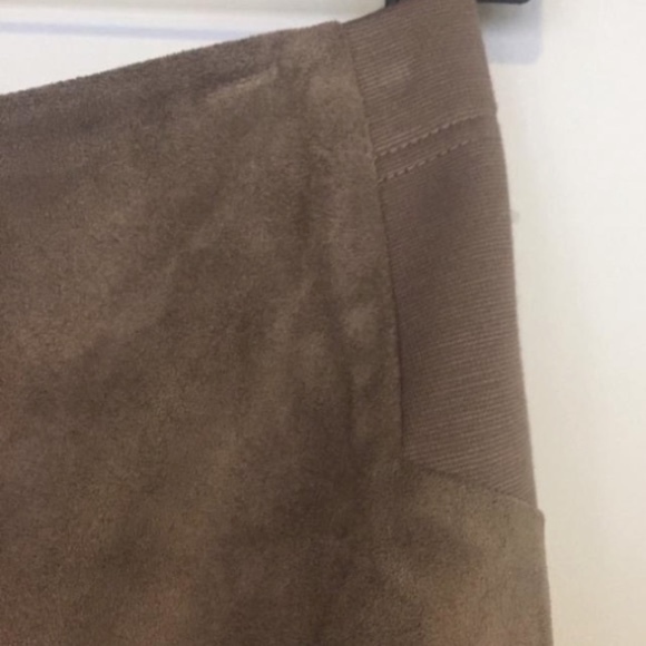 BCBG mocha | tan faux suede short skirt - Picture 2 of 5